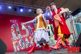 Музыка, танцы, песни и очень вкусный журек: как в Верхнем городе отмечали День Польши
