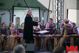 Оркестр им. И. Жиновича и «Три тенора» покорили публику, пришедшую на фестиваль «Классика у ратуши»